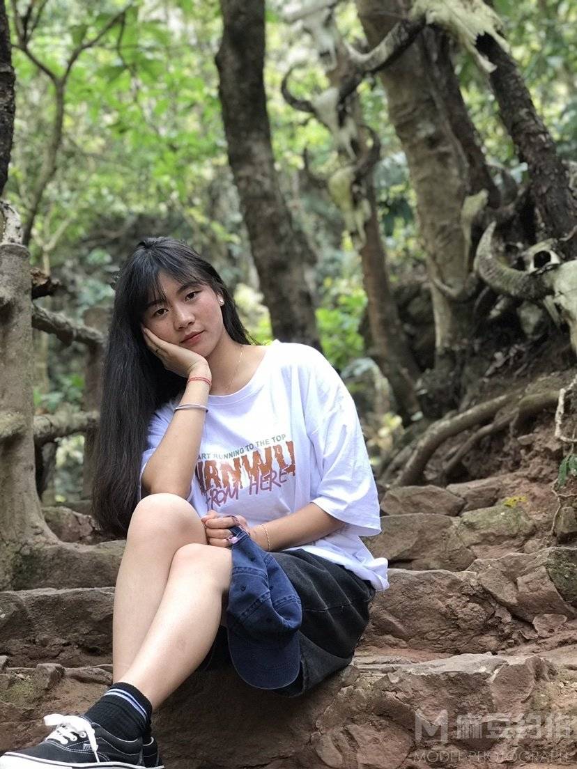 校园模特