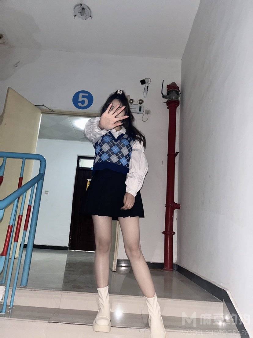 校园模特