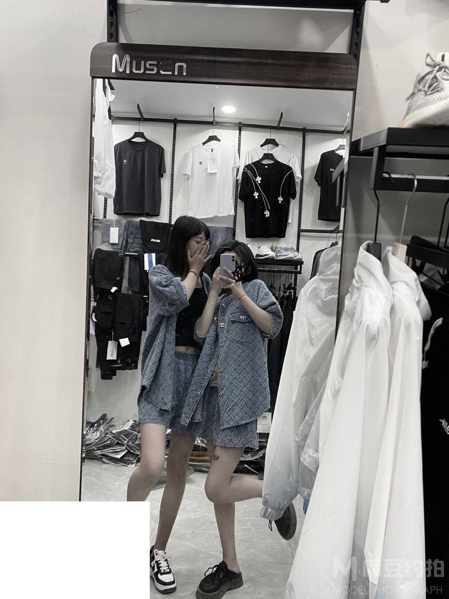 时尚模特