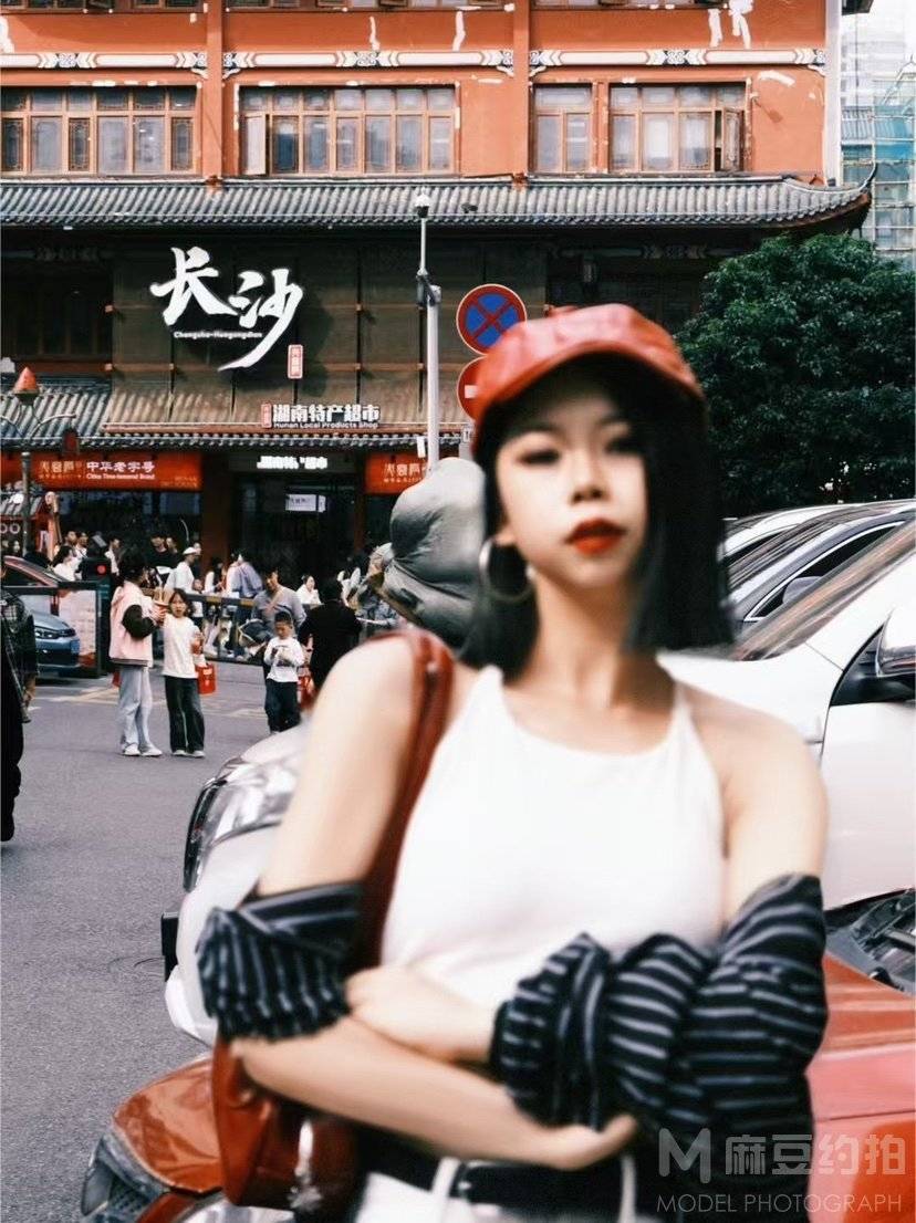 胶片模特