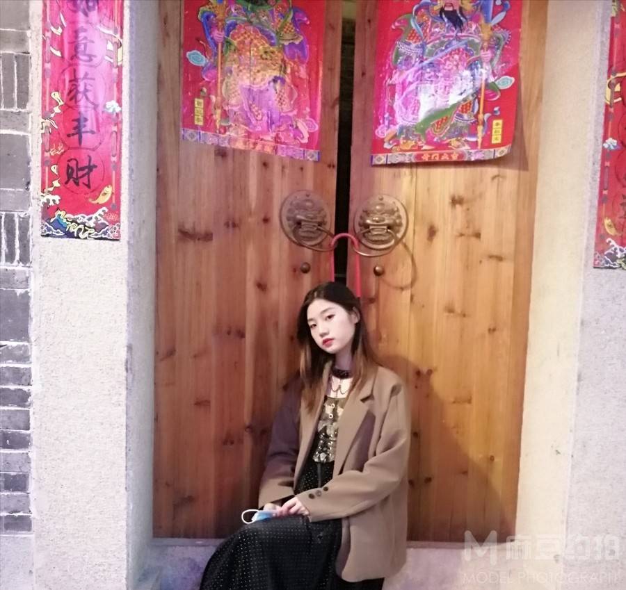 校园模特