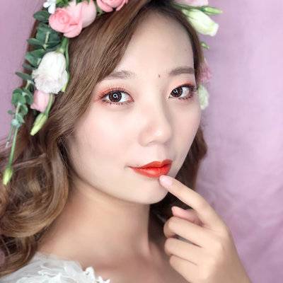 妆容模特