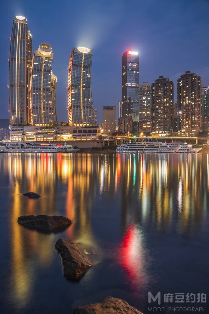 夜景模特