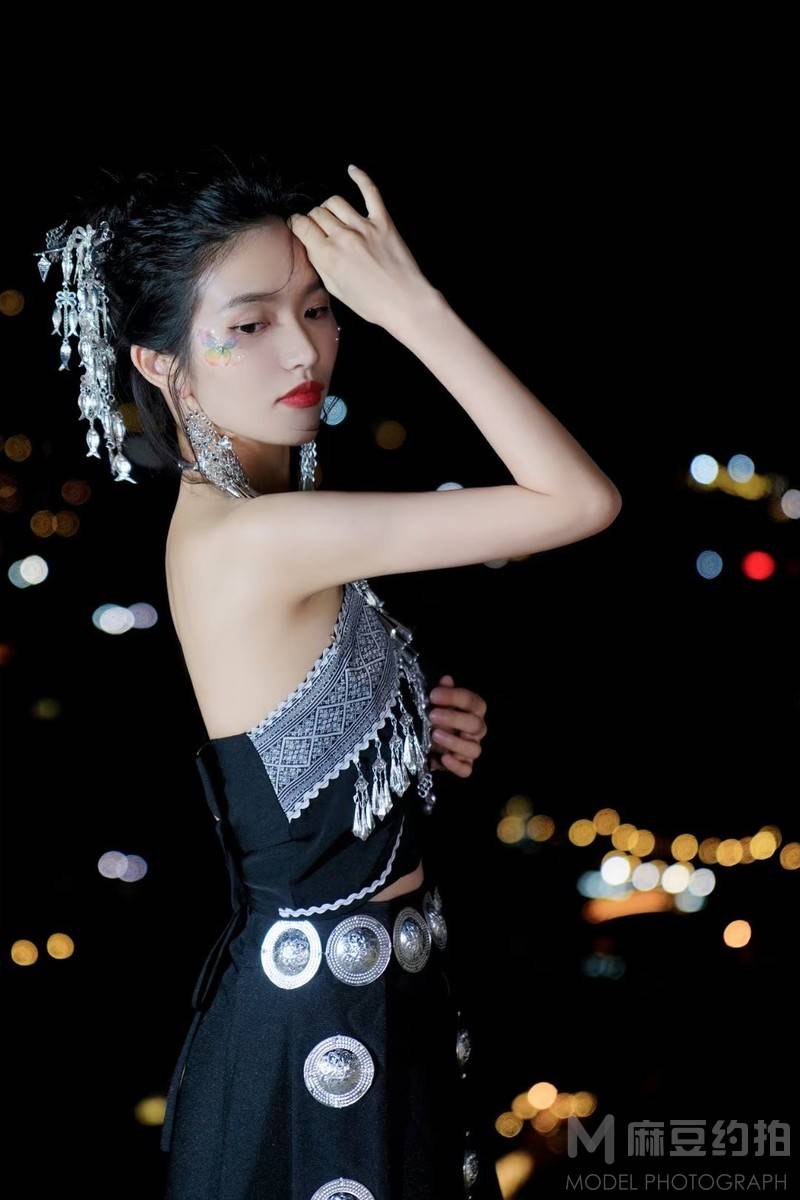 夜景模特