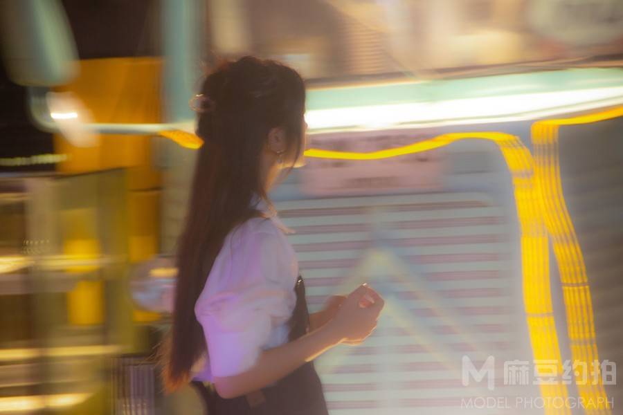 夜景模特