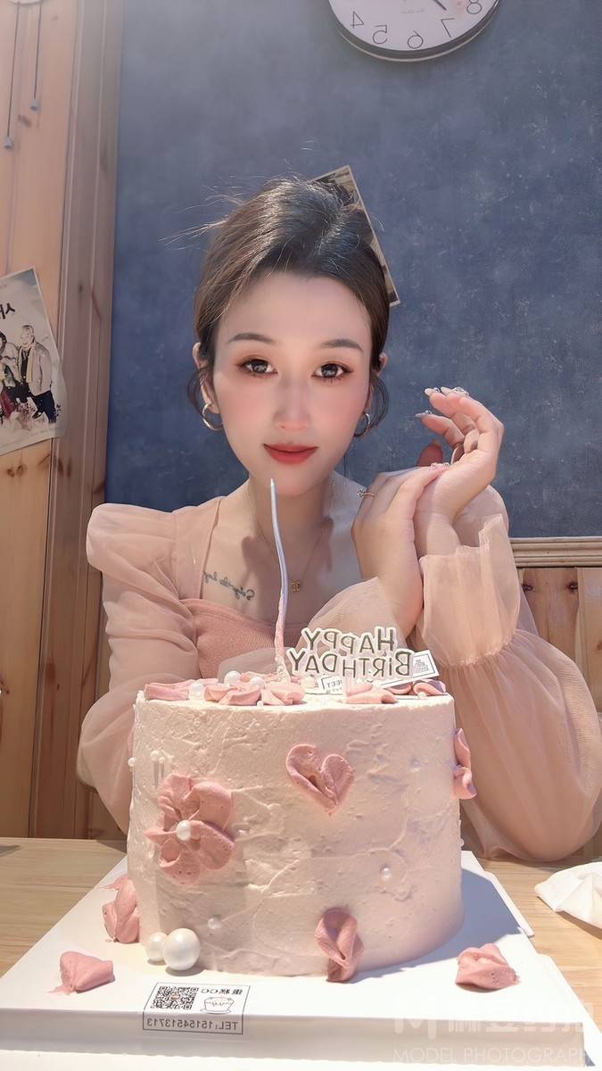 妆容模特