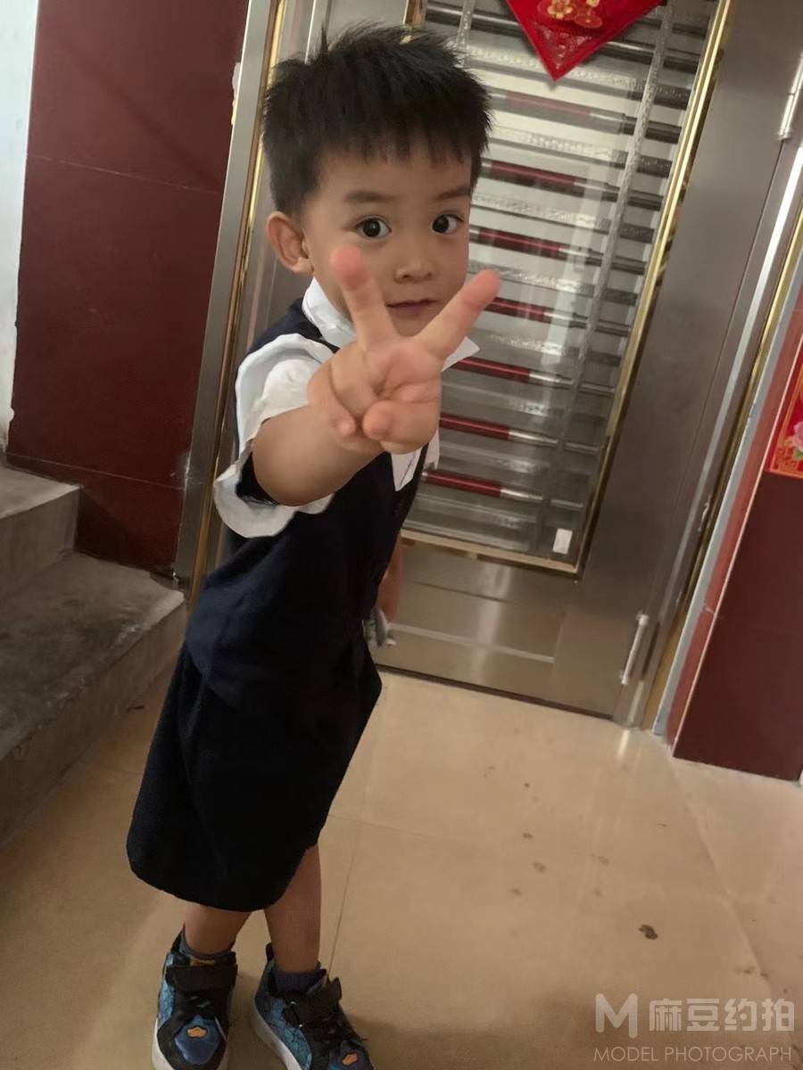 儿童摄影模特