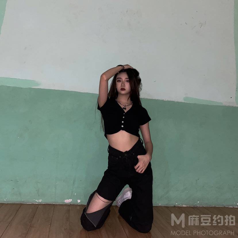 暗黑模特