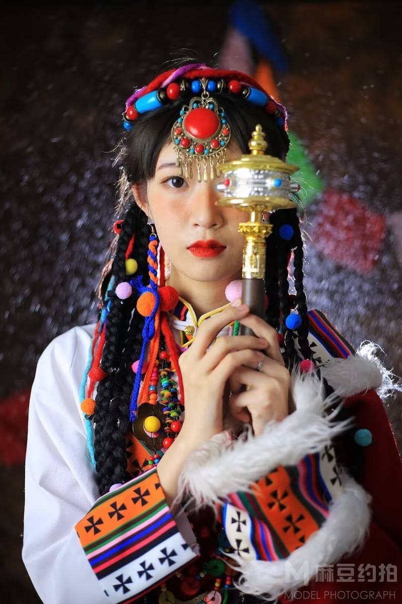 妆容模特