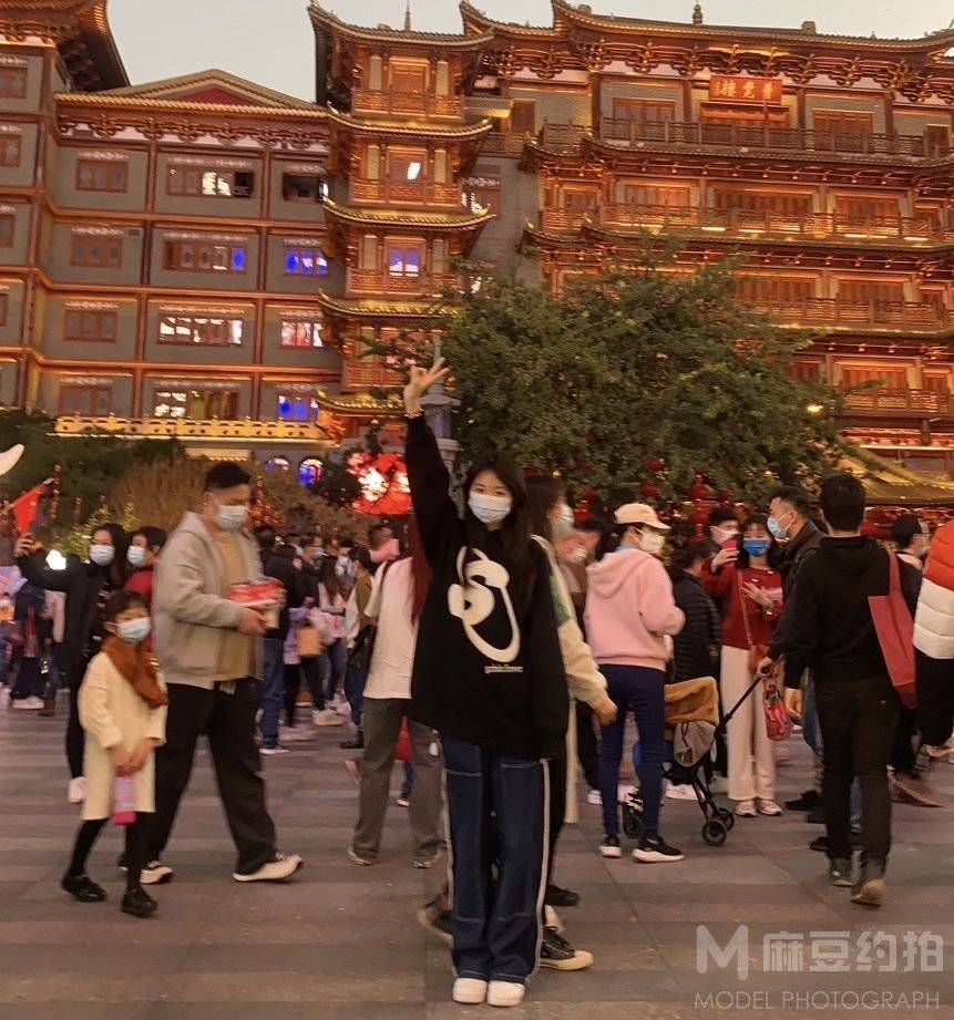 清新模特