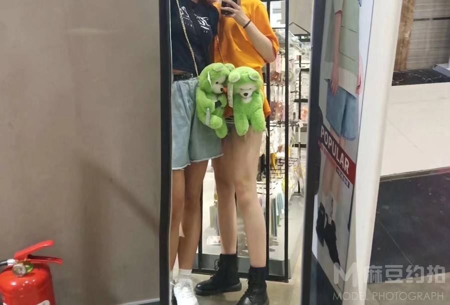 暗黑模特