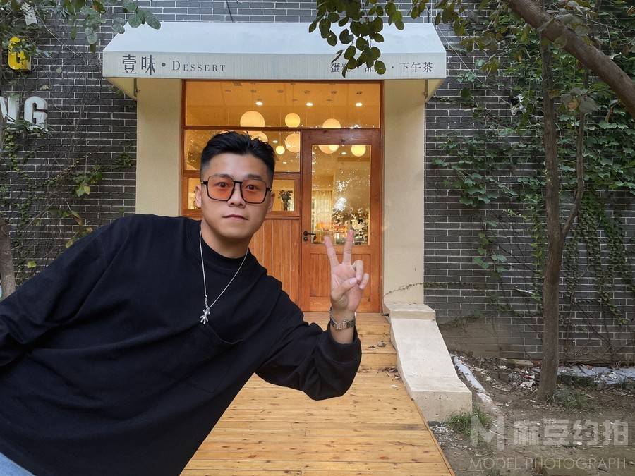 纪实模特