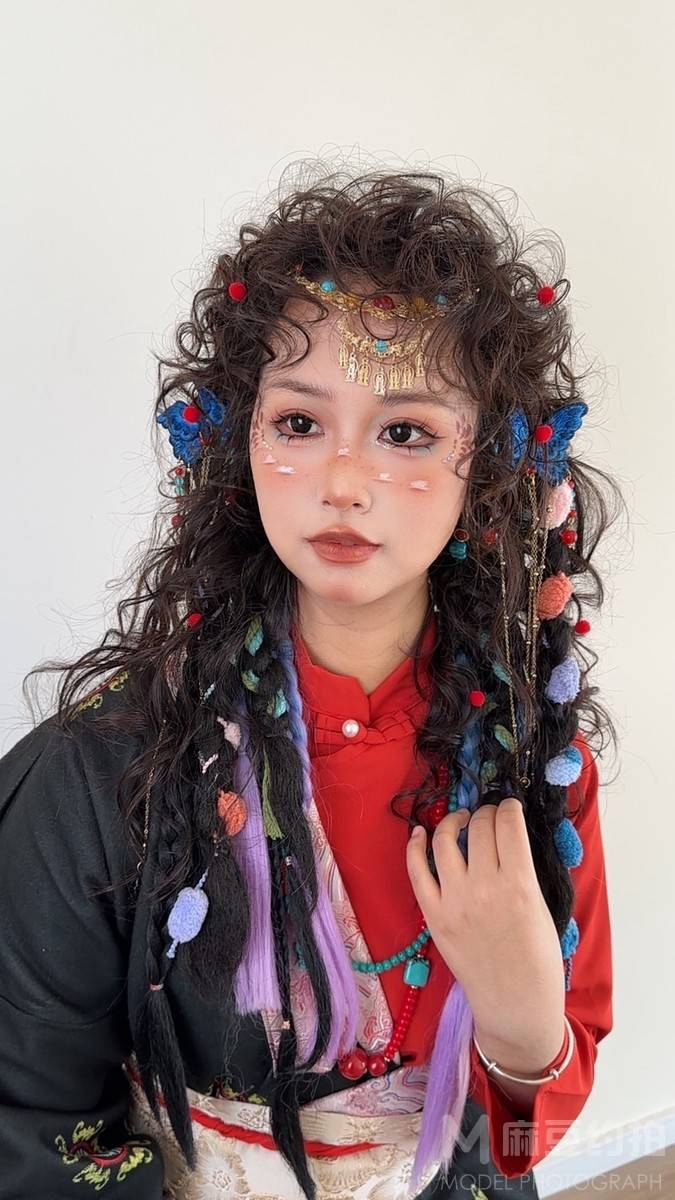妆容模特