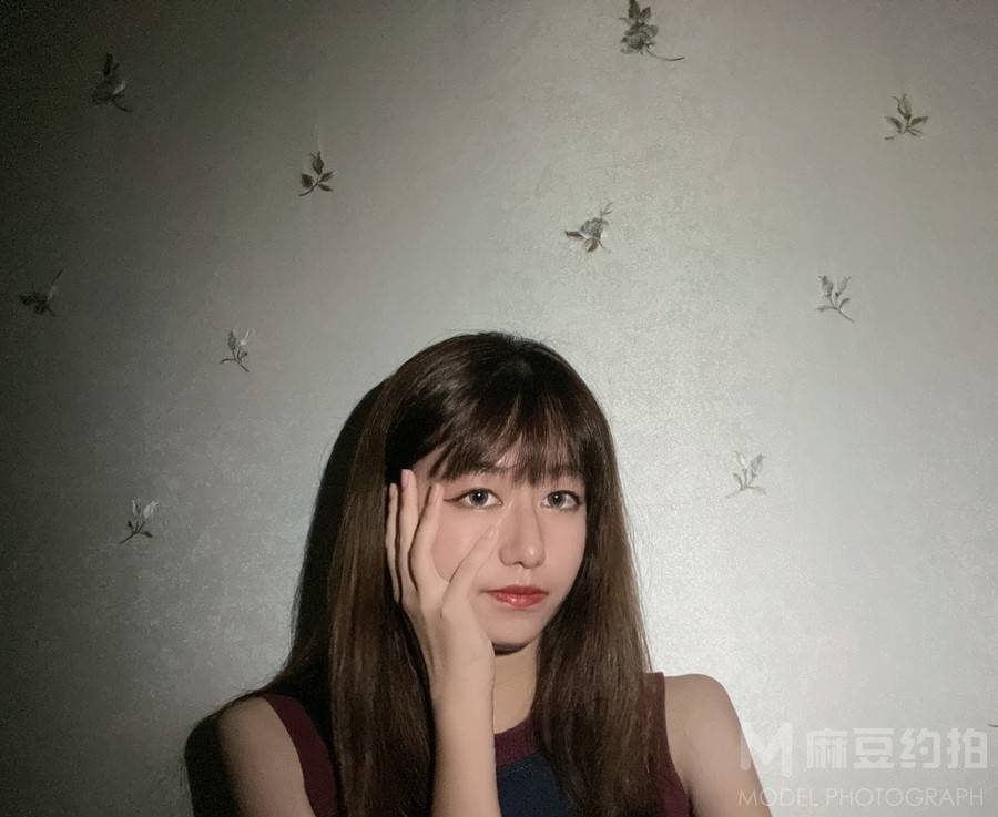 胶片模特