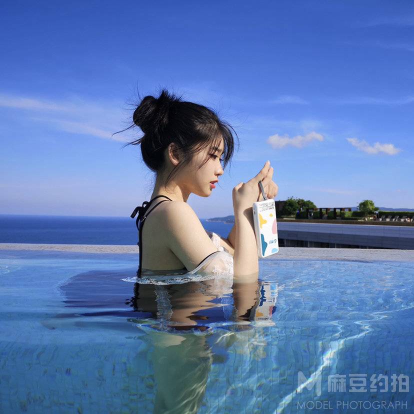 校园模特