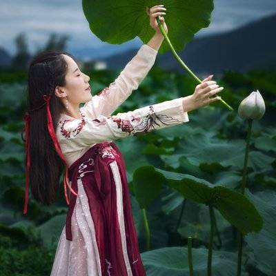 汉服模特