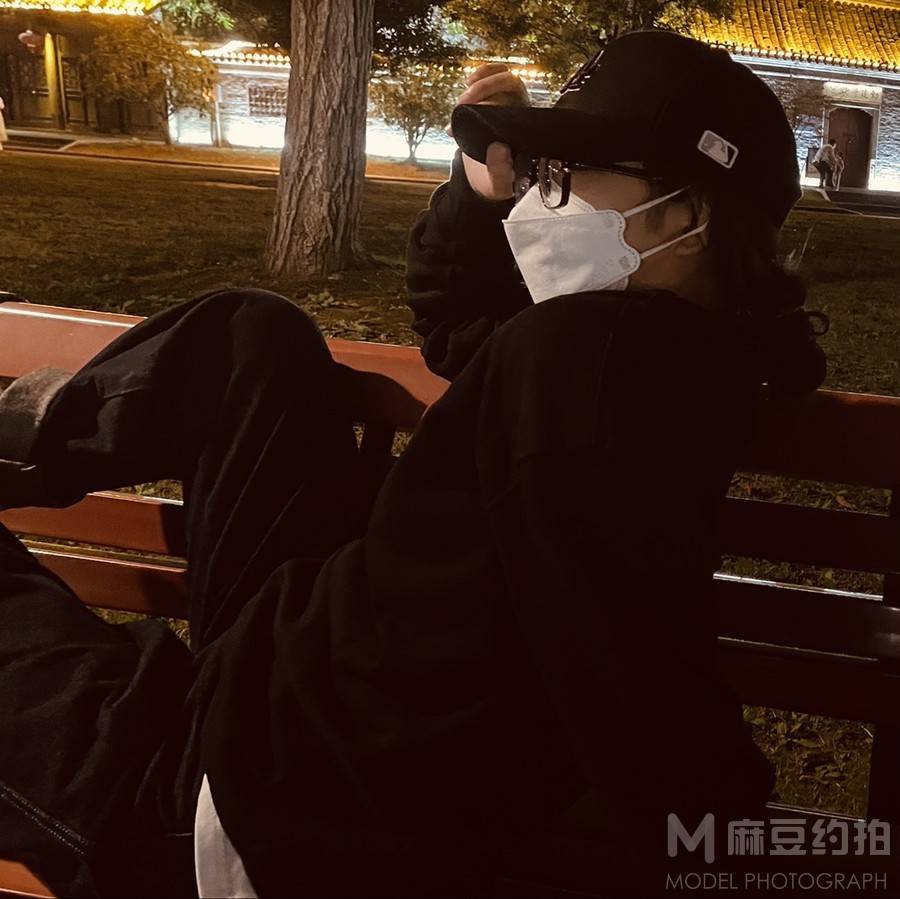 夜景模特
