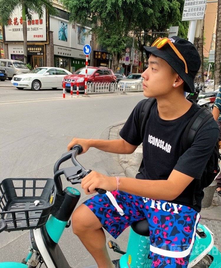 暗黑模特