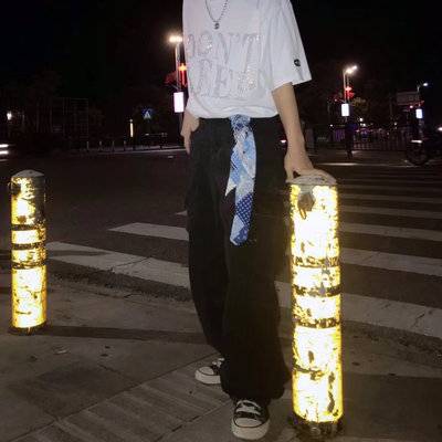 黑白模特