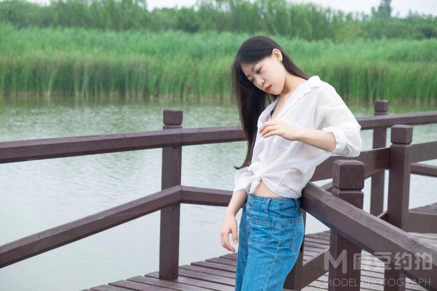 胶片模特