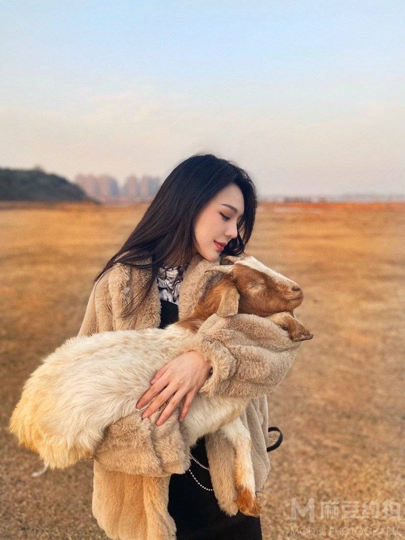 胶片模特