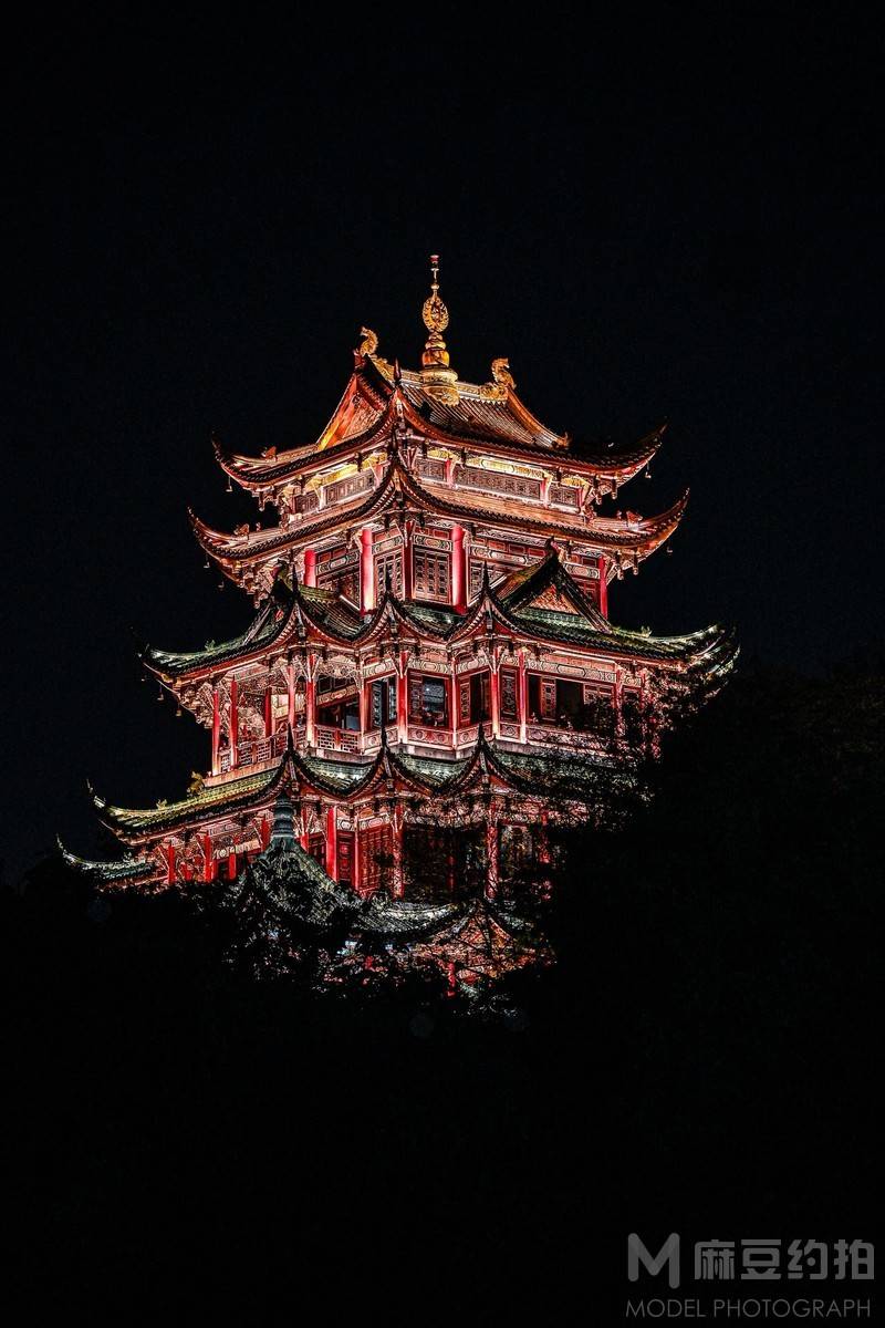 夜景模特