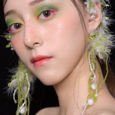 妆容模特