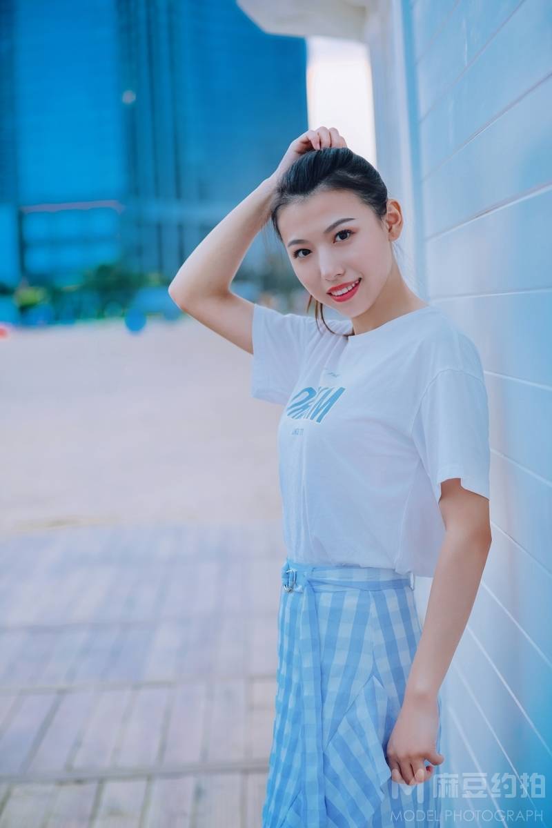 清新模特
