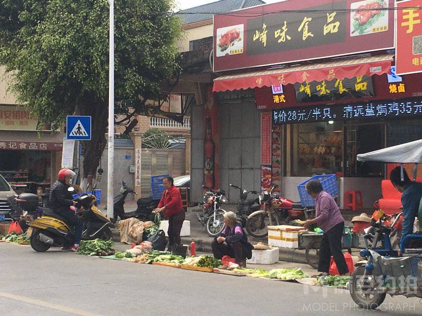 纪实模特