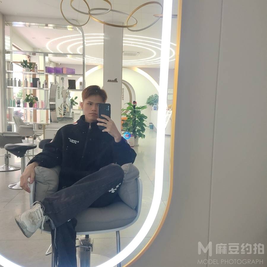 情侣模特