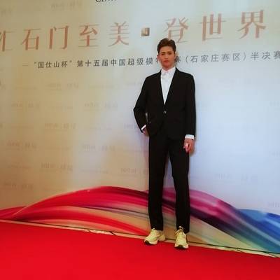 商务模特