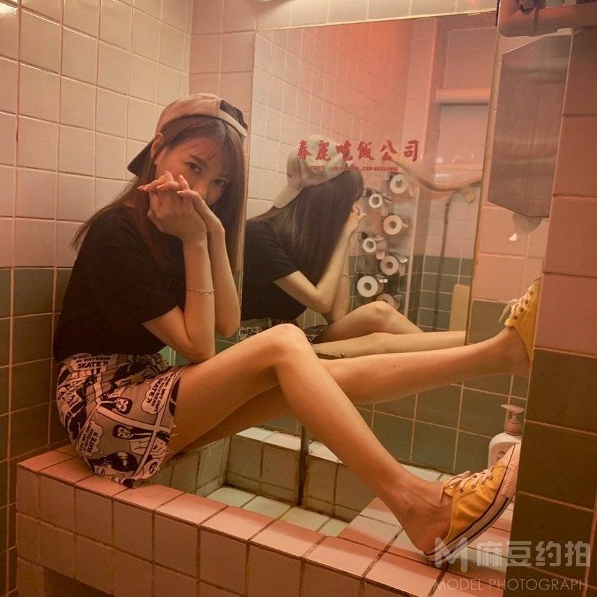 校园模特