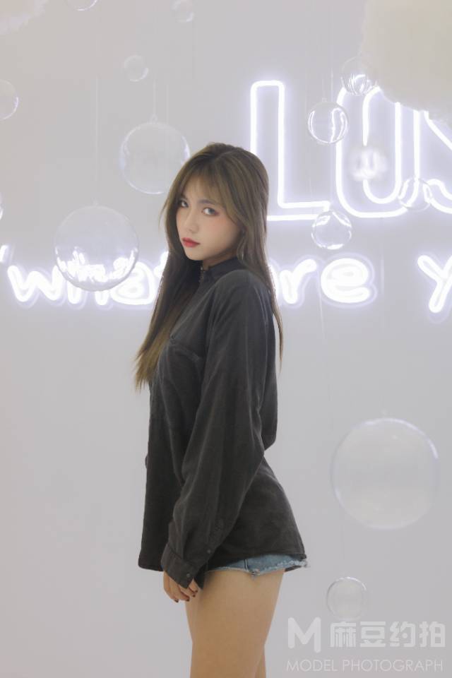 清新模特