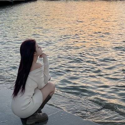 黑白模特
