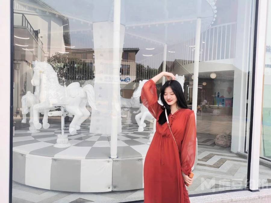 校园模特