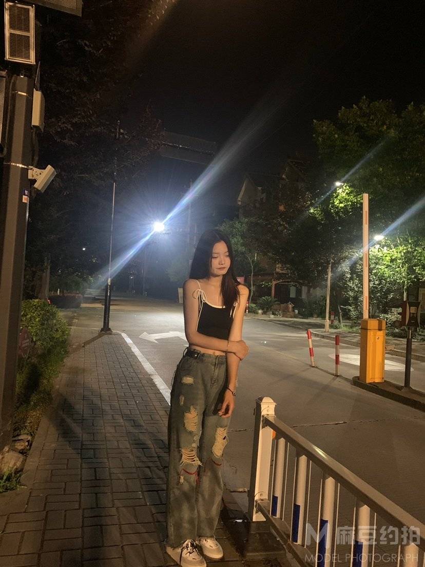夜景模特