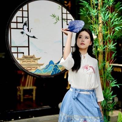 汉服模特
