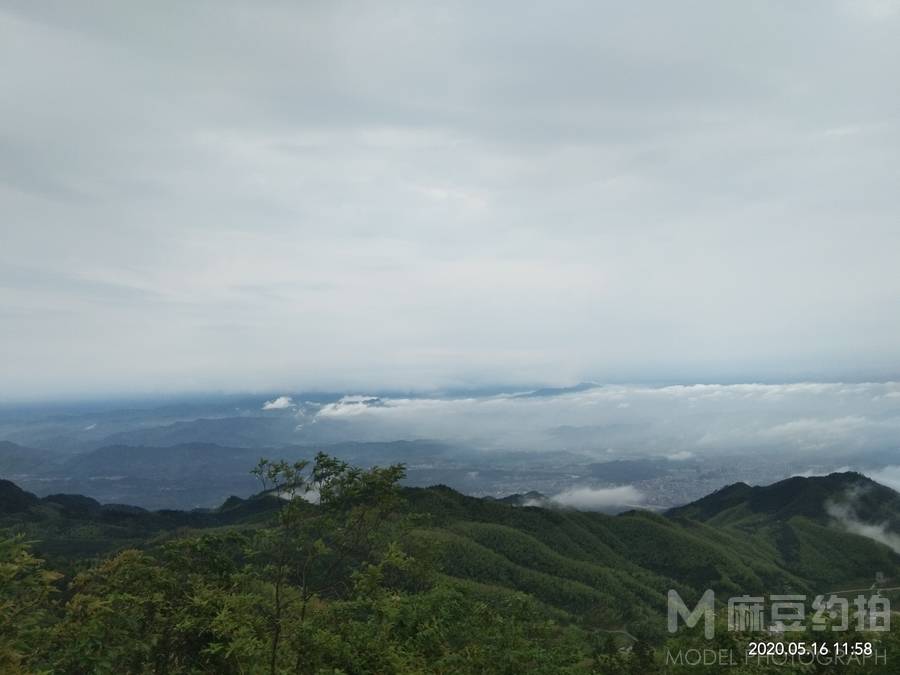 纪实模特