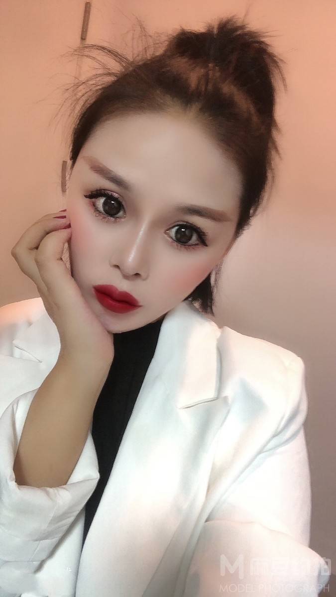 时尚模特