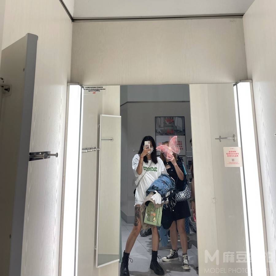 情侣模特