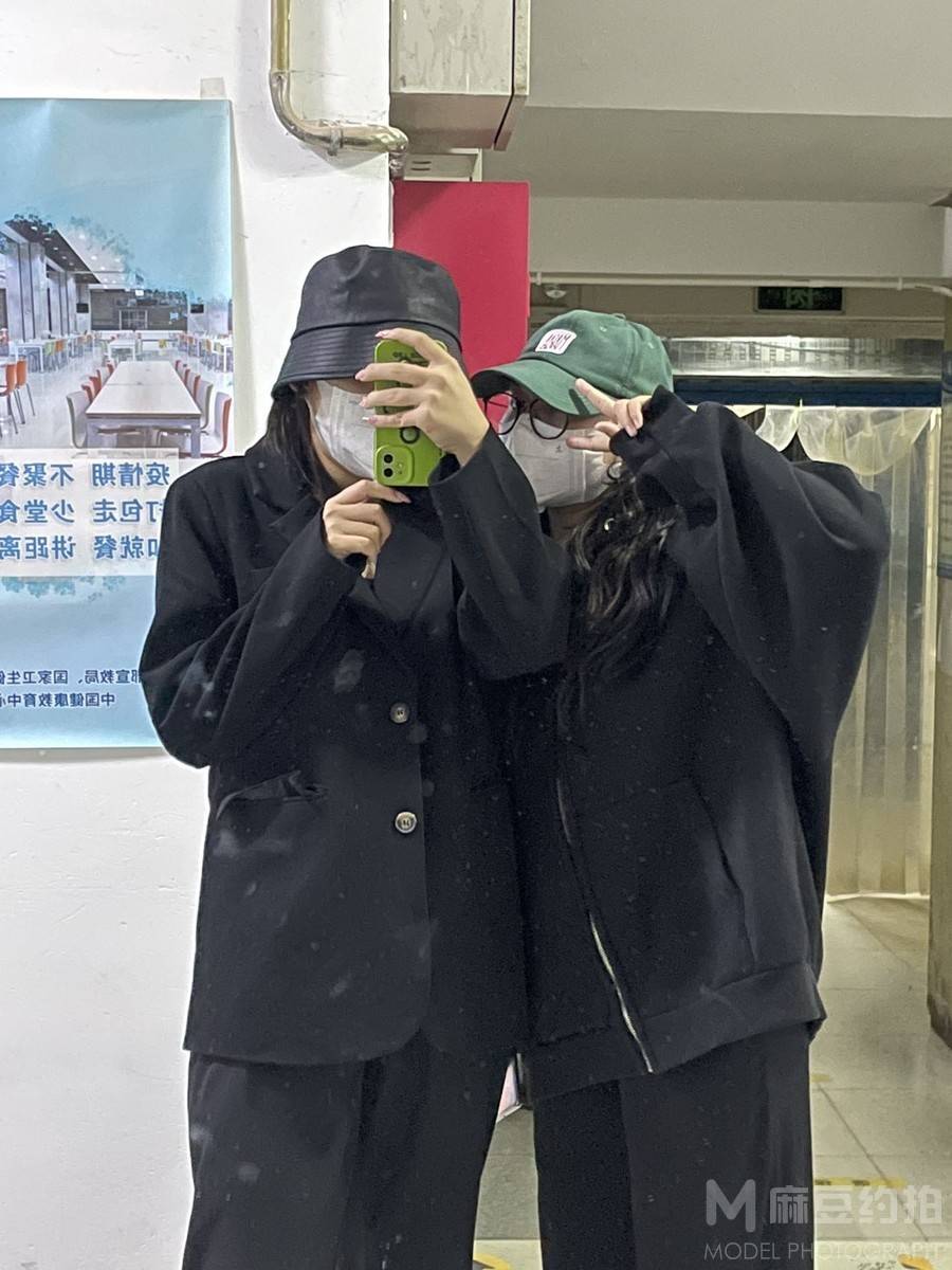 情侣模特