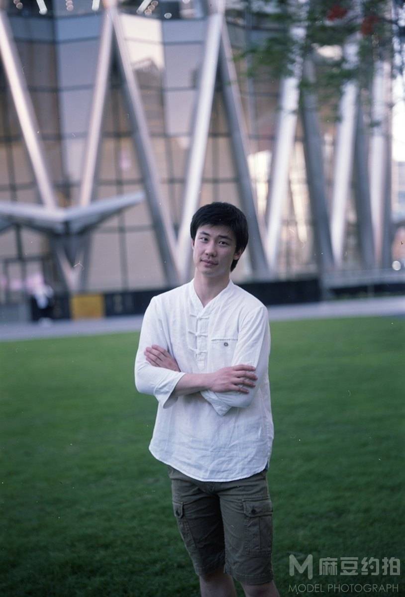 黑白模特