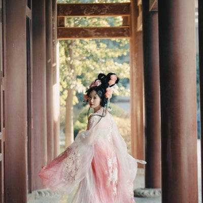 汉服模特