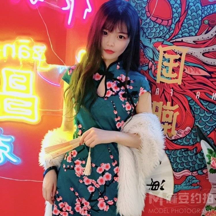 少女模特