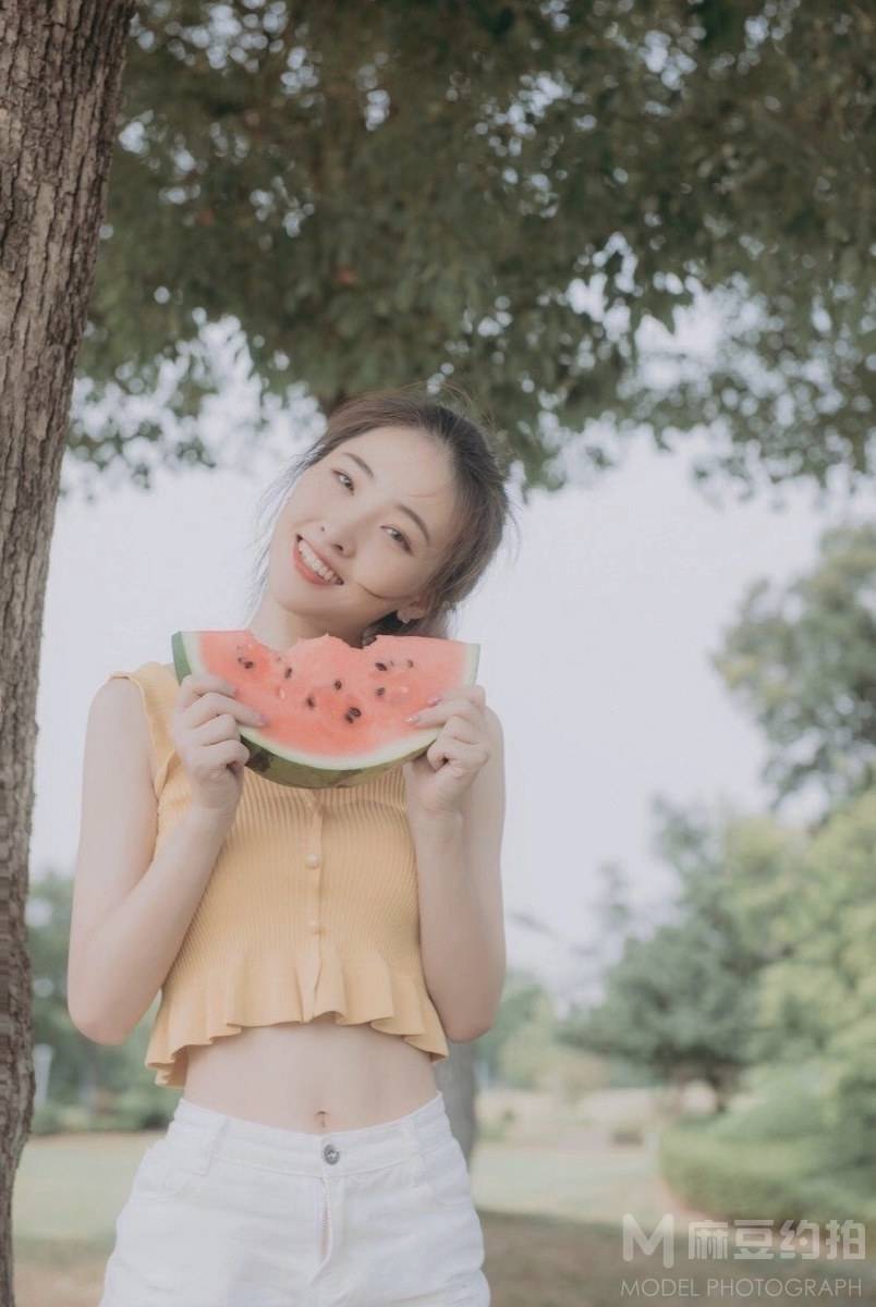 清新模特