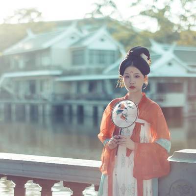 汉服模特
