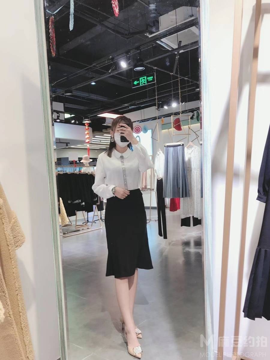 商务模特