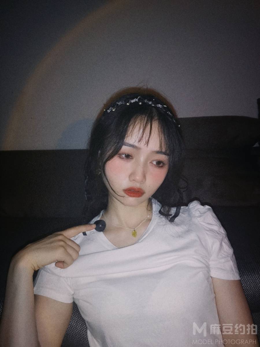 胶片模特
