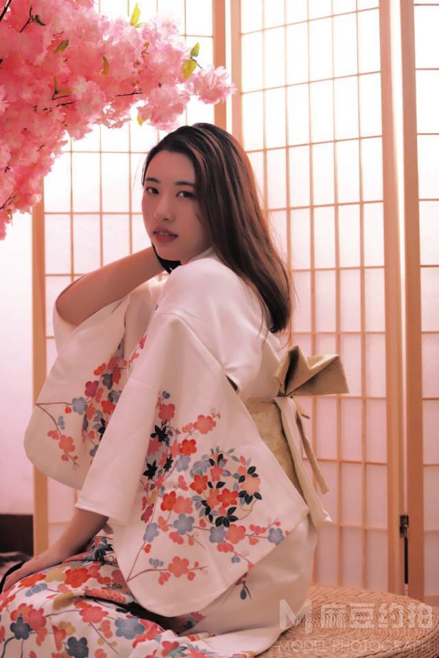 和服模特