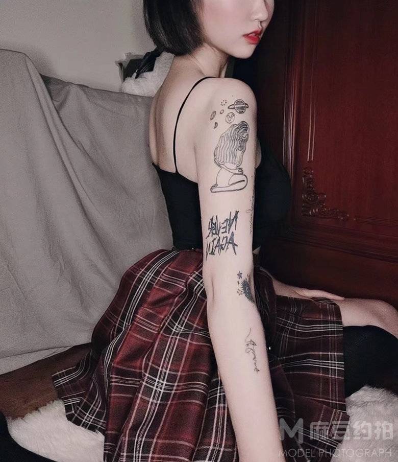暗黑模特